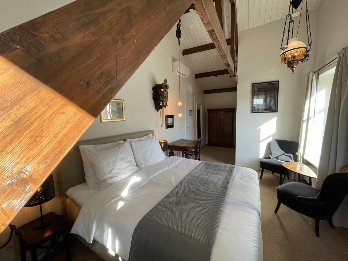 Bnb 'T Ambacht - Boutique Hotel Hendrik-Ido-Ambacht Экстерьер фото
